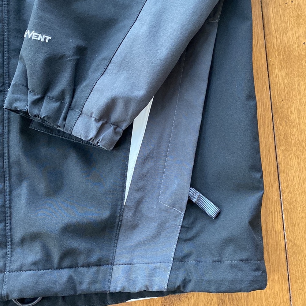 North Face Water/ Wind Proof Jacket - image 7
